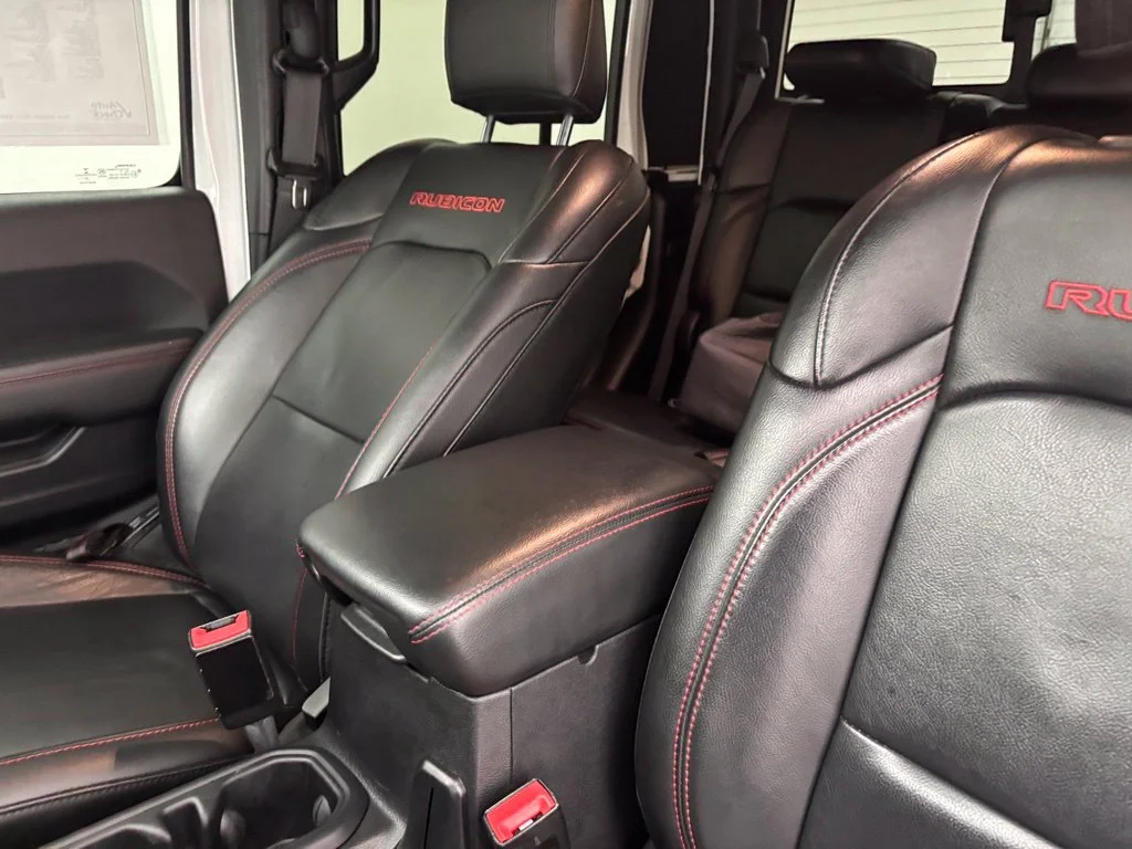 Used 2020 White Jeep Rubicon image 23