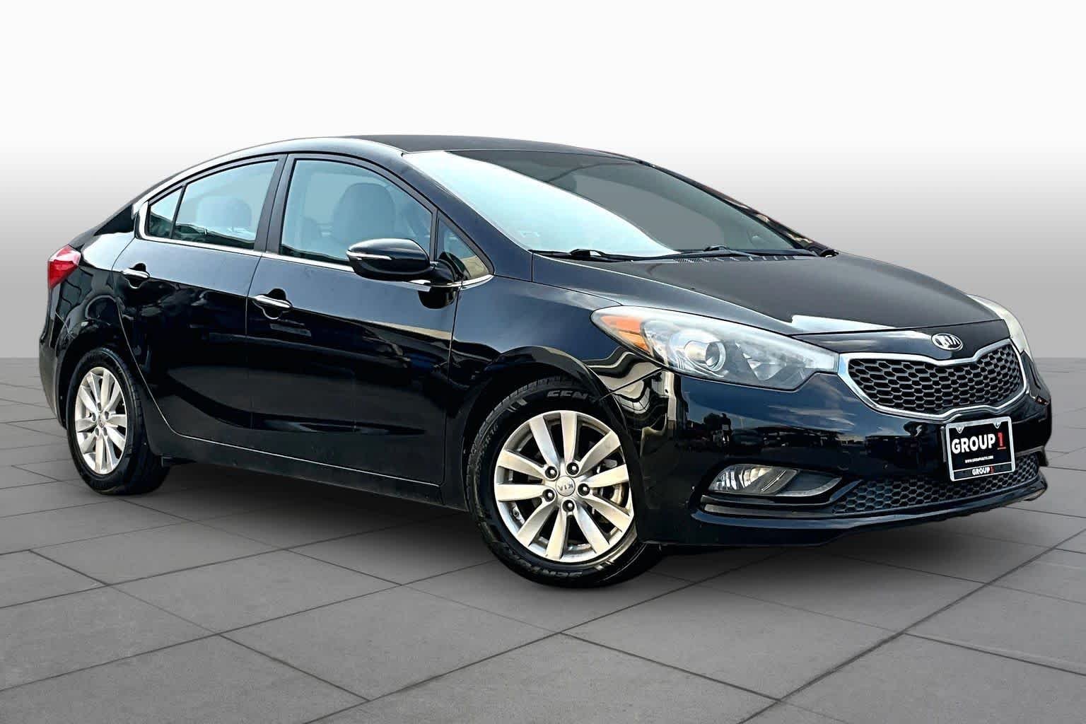 Pre-Owned 2015 Kia Forte EX