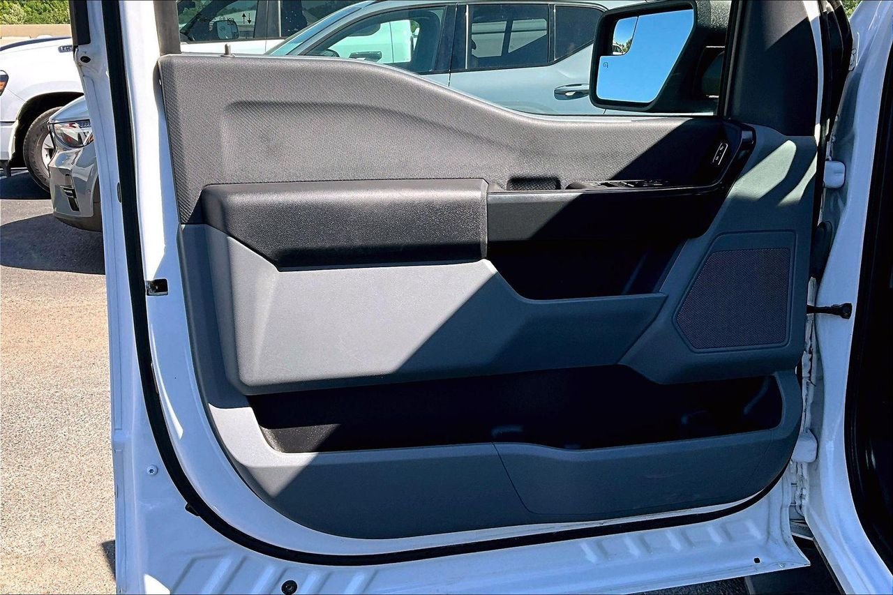 Used 2022 OXFORD WHITE Ford XL image 23