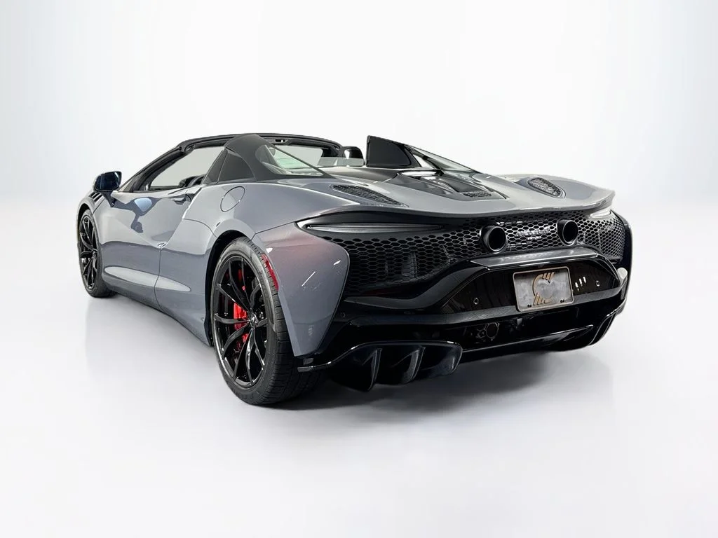 New 2026 Lava Gray McLaren Spider image 3