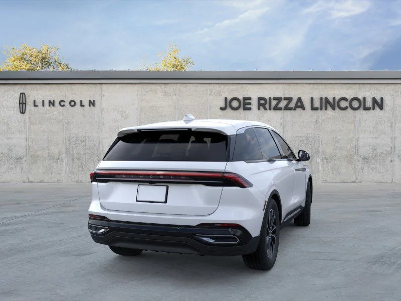 New 2026 White Lincoln Premiere image 8
