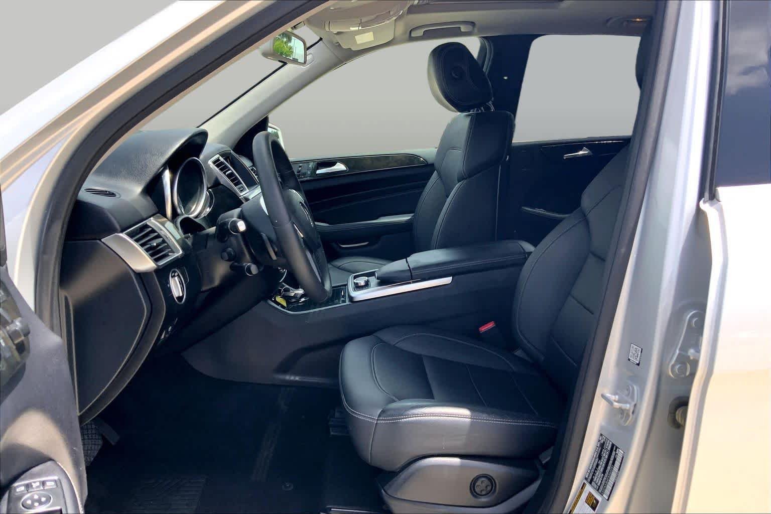 Used 2015 Iridium Silver Metallic Mercedes-Benz ML 350 image 8