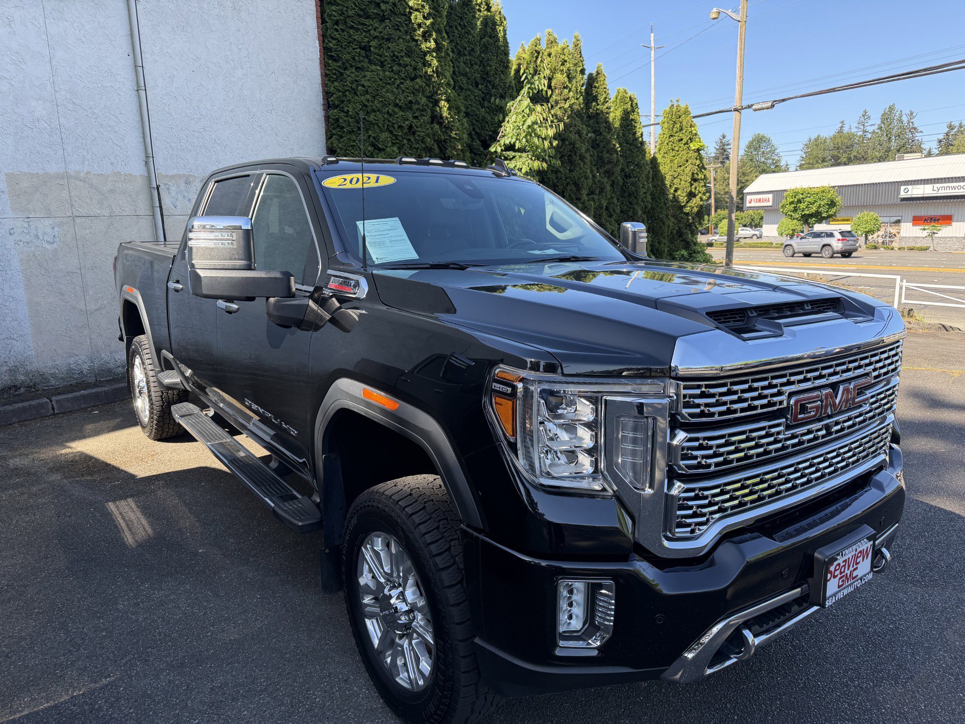 2021 GMC Sierra 4WD Crew Cab Standard Box Denali's photo