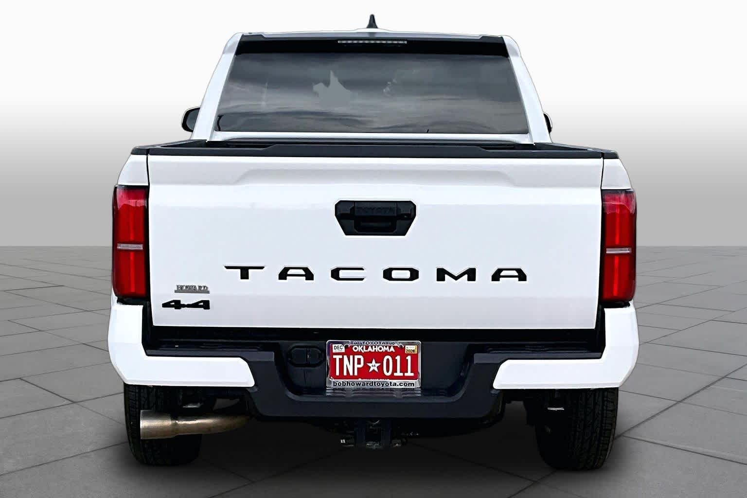 Certified Used 2025 Ice Cap Toyota SR5 image 5