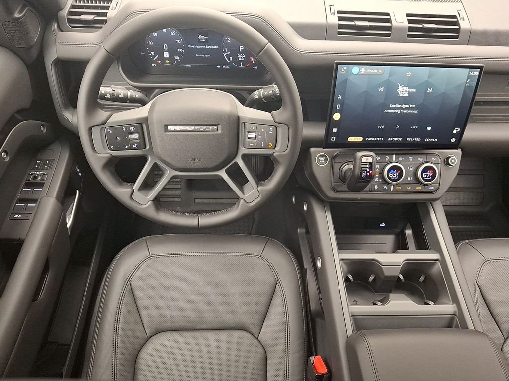 New 2026 Santorini Black Land Rover S image 8