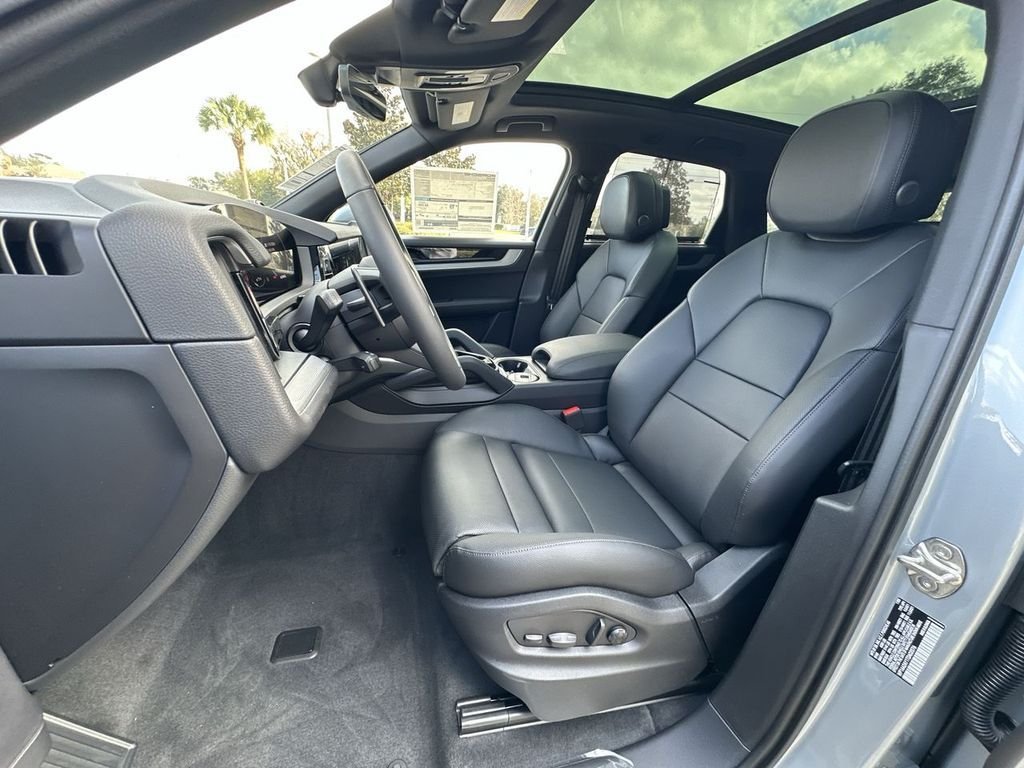 Used 2026 Silver Porsche  image 5