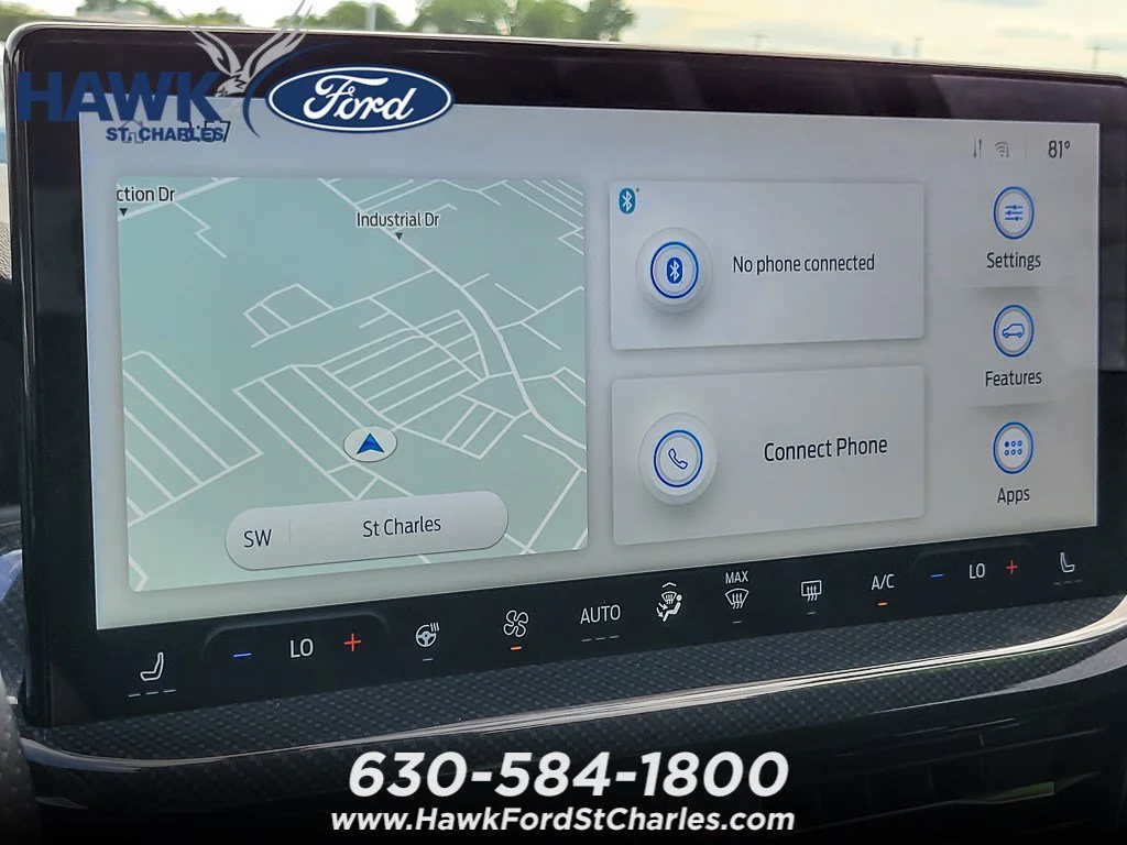 Used 2024 Silver Metallic Ford ST-Line image 13