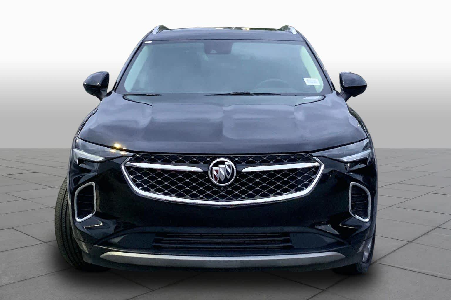 Used 2022 Ebony Twilight Metallic Buick Avenir image 4