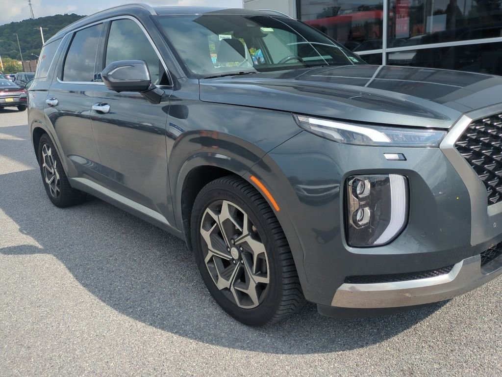 Used 2022 Gray Hyundai Calligraphy image 1