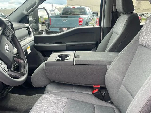 New 2026 Oxford White Ford F-350® XLT image 24