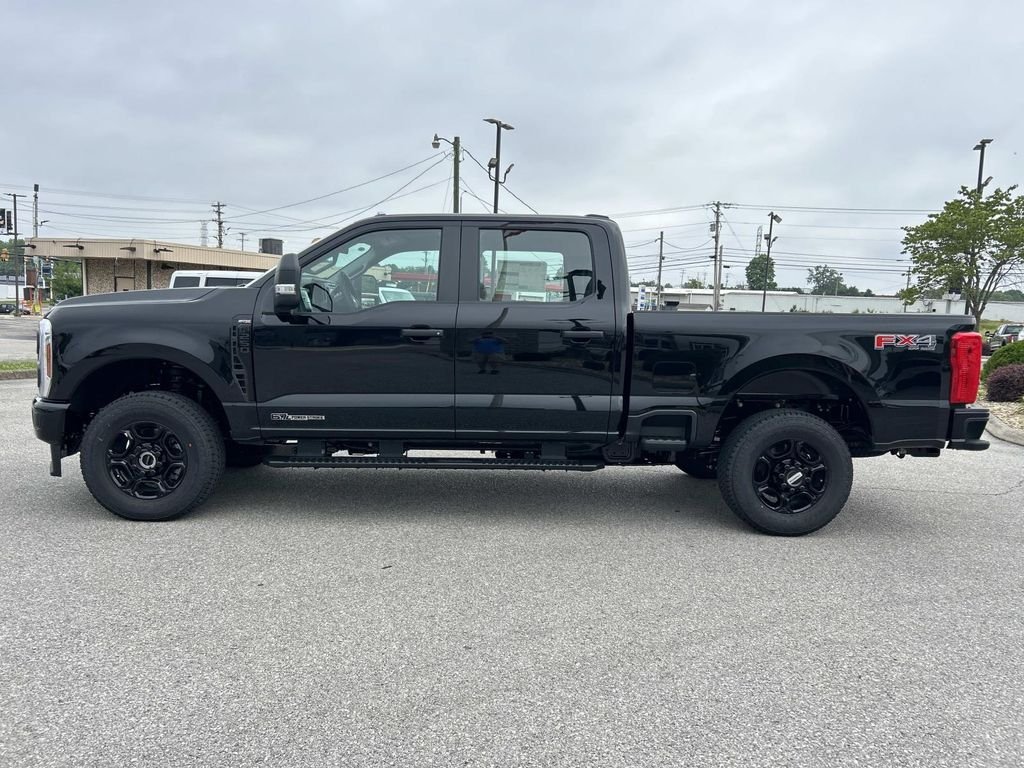 New 2026 Agate Black Metallic Ford F-250® XL image 7