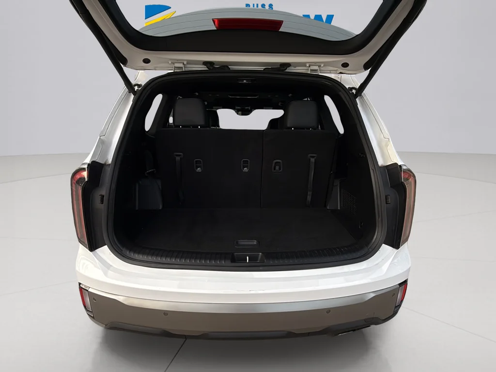 Used 2023 Glacial White Pearl Kia EX X-Line image 31