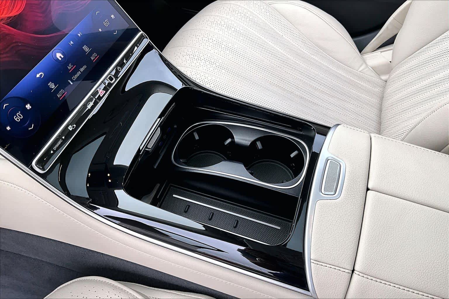 Used 2023 MANUFAKTUR Diamond White Mercedes-Benz S 500 image 17
