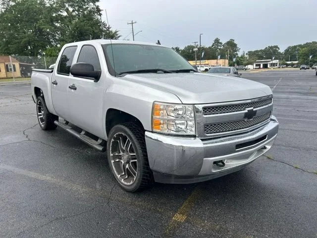 Used 2012 SILVER ICE METALLIC Chevrolet LT image 6