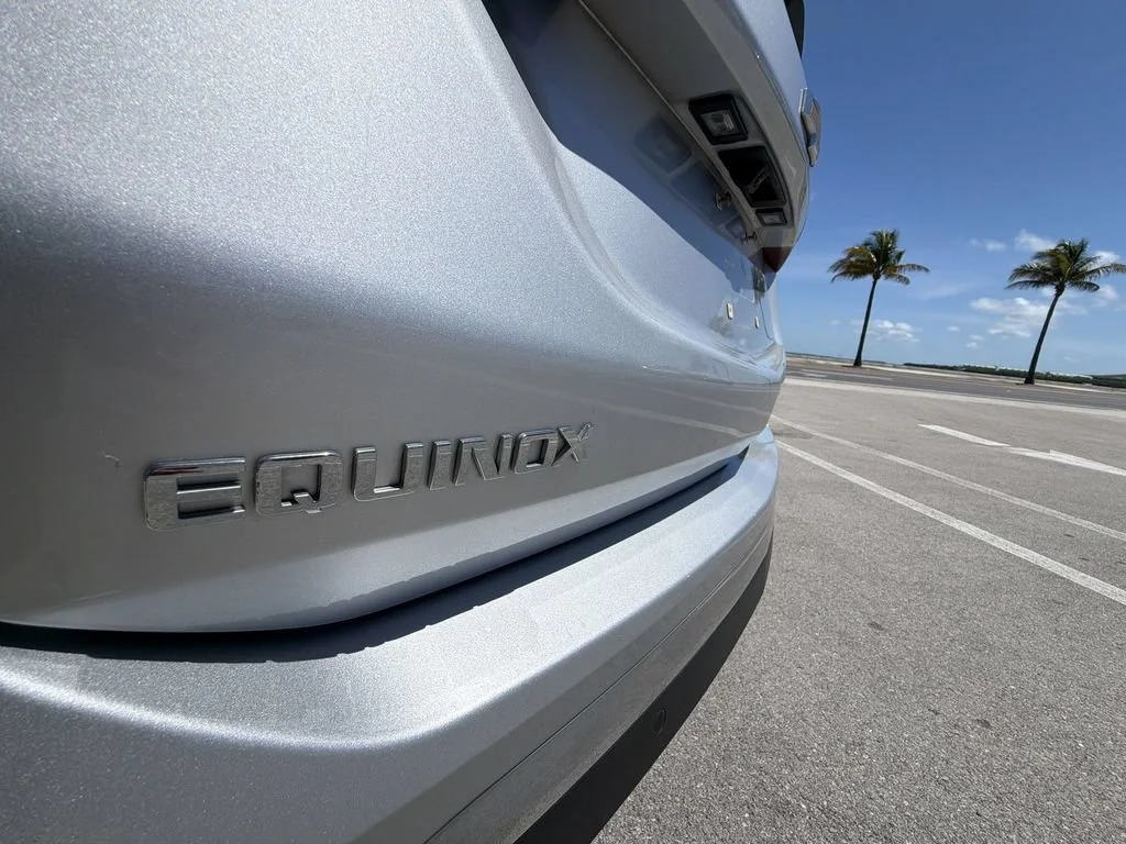 Used 2018 SILVER ICE METALLIC Chevrolet Premier image 39