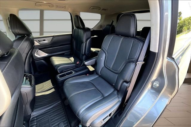 Used 2025 Silver INFINITI SENSORY image 25