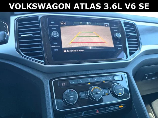 2023 Volkswagen Atlas SE w/Tech - Photo 32