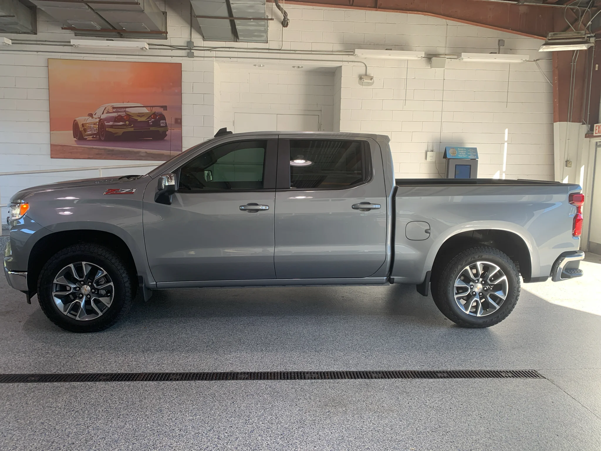 2026 Chevrolet Silverado 1500 LT - Photo 6