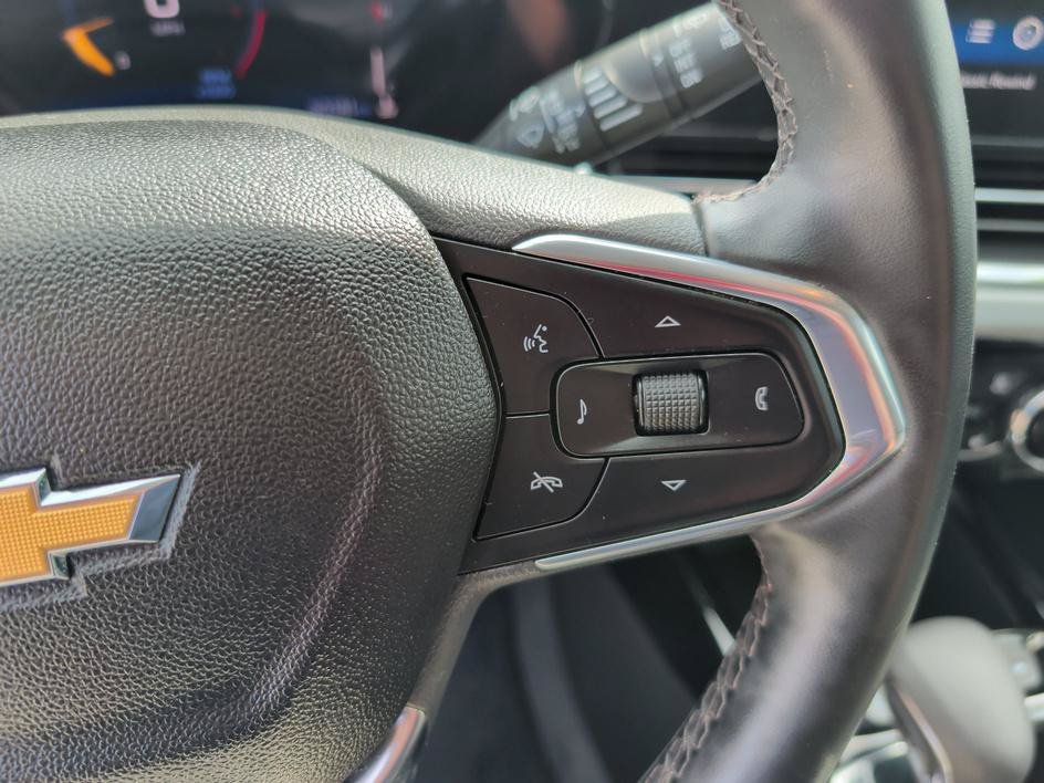 Used 2025 Crimson Metallic Chevrolet LT image 20