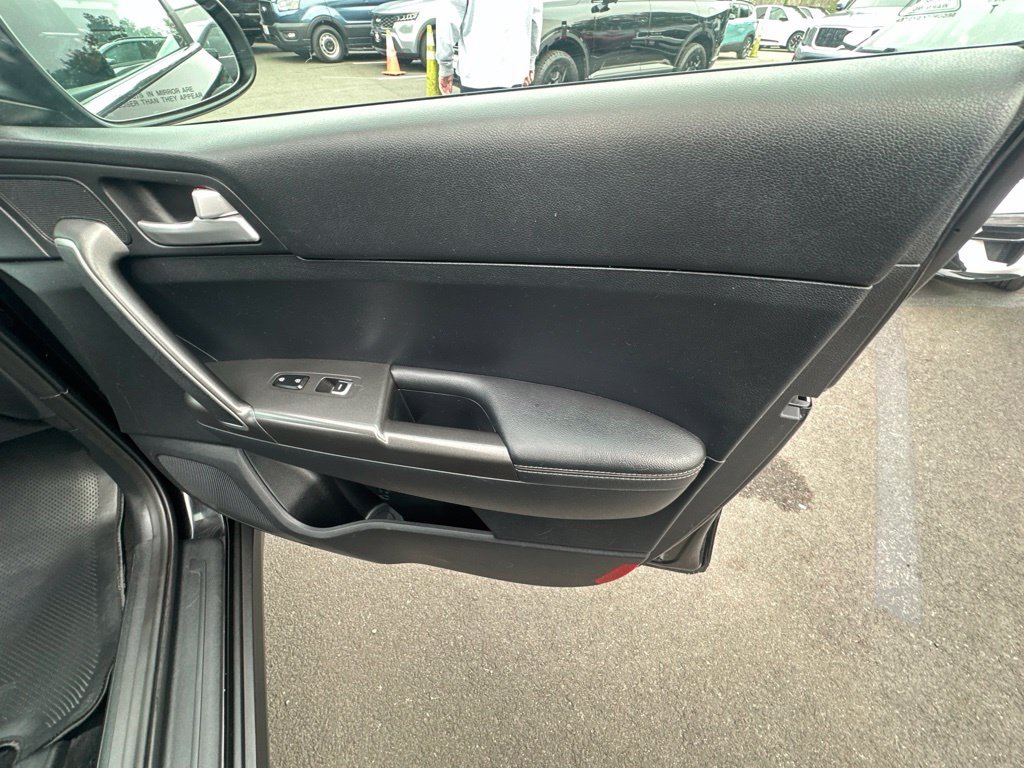 Certified Used 2022 Red Kia LX image 32