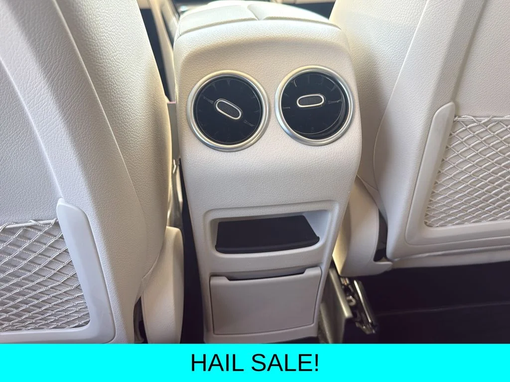 Used 2022 Blue Mercedes-Benz GLA 250 image 17