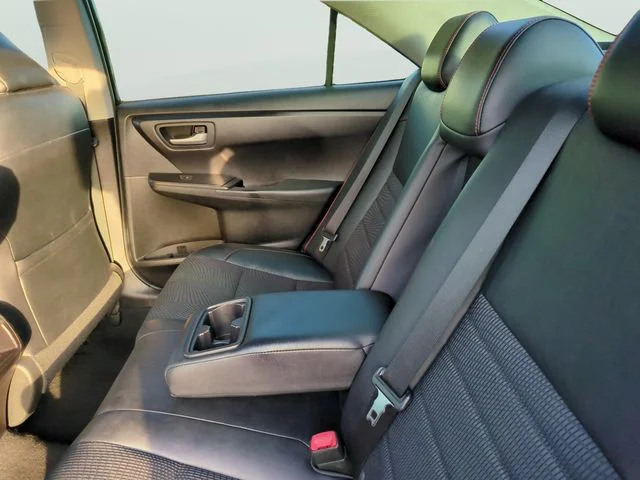 Used 2016 Black Toyota SE image 15