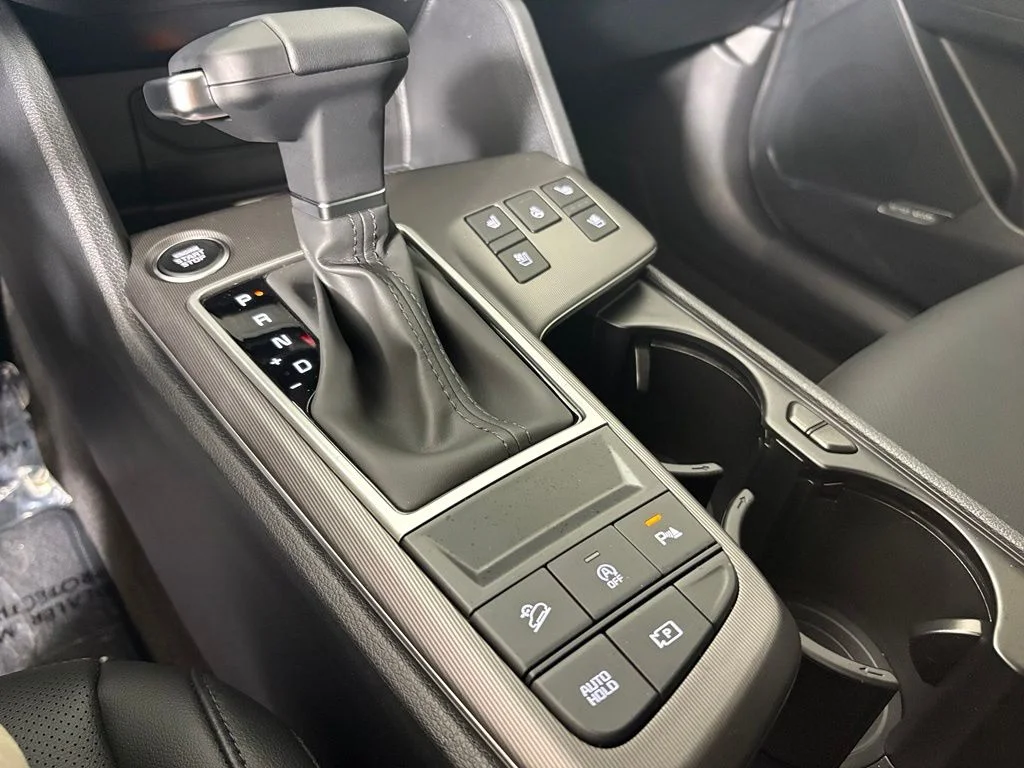 New 2026 White Kia SX-Prestige image 34