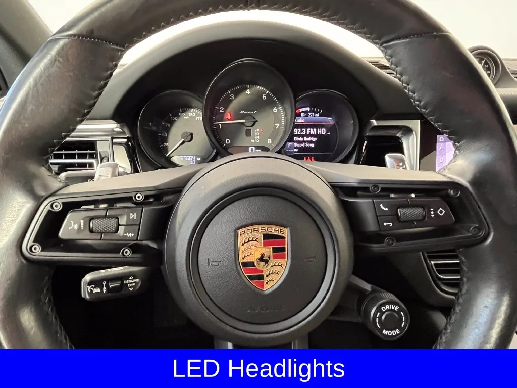 Used 2024 White Porsche Base image 8