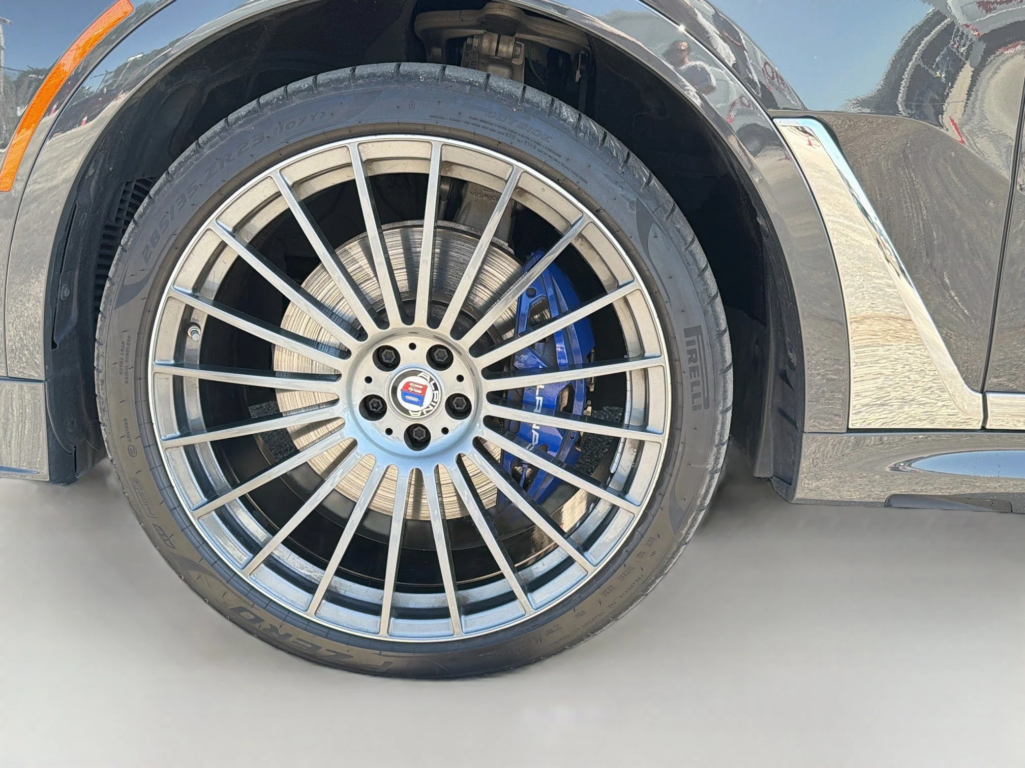 Used 2024 Dravit Grey Metallic BMW ALPINA XB7 image 45