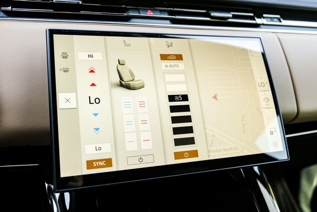 New 2026  Land Rover Dynamic SE image 35