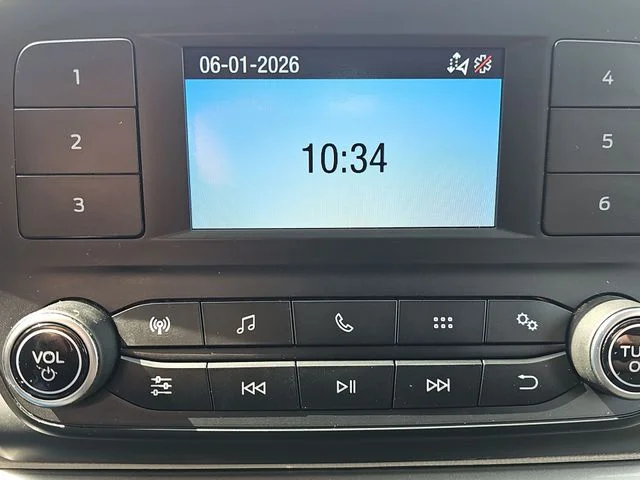 Used 2022 Gray Ford S image 14