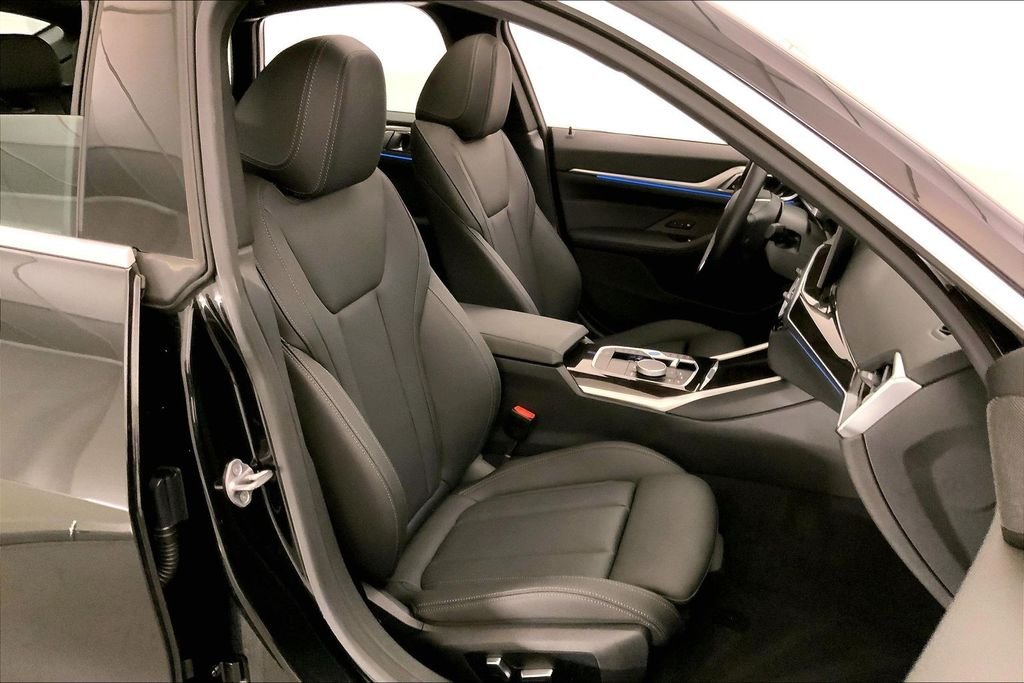 Used 2023 Black Sapphire Metallic BMW  image 6