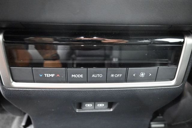 Used 2024 White Lexus 550 Premium image 20