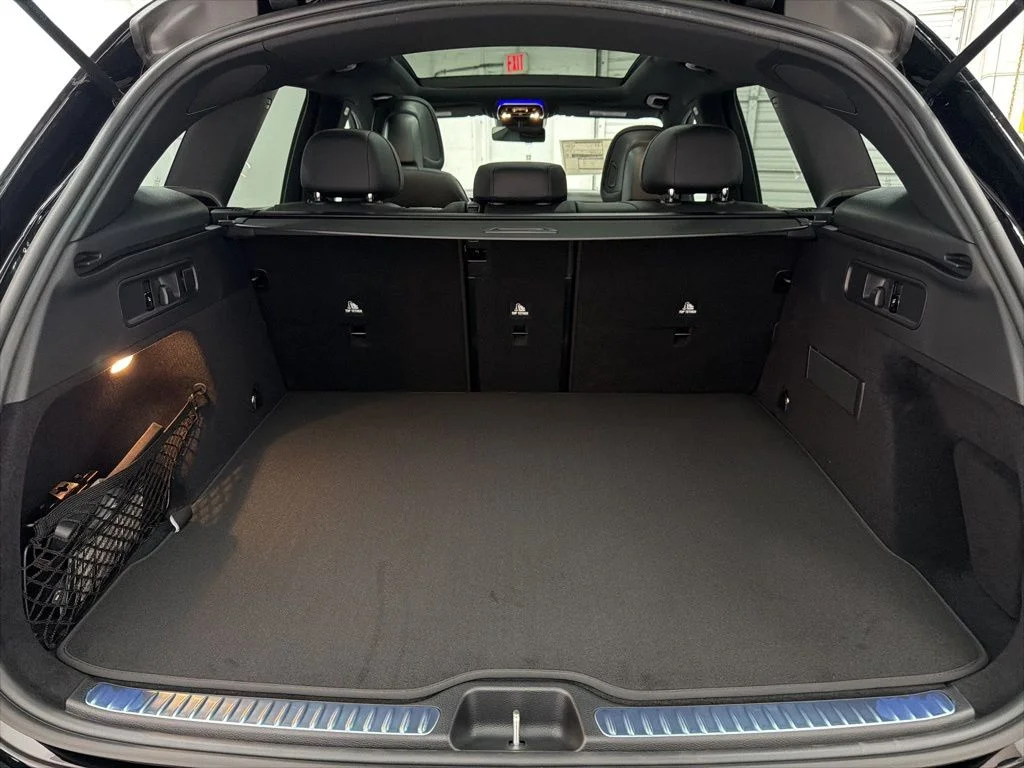 Used 2026 Black Mercedes-Benz GLC 300 image 22