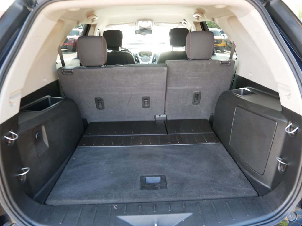 Used 2016 Black Chevrolet LT image 10