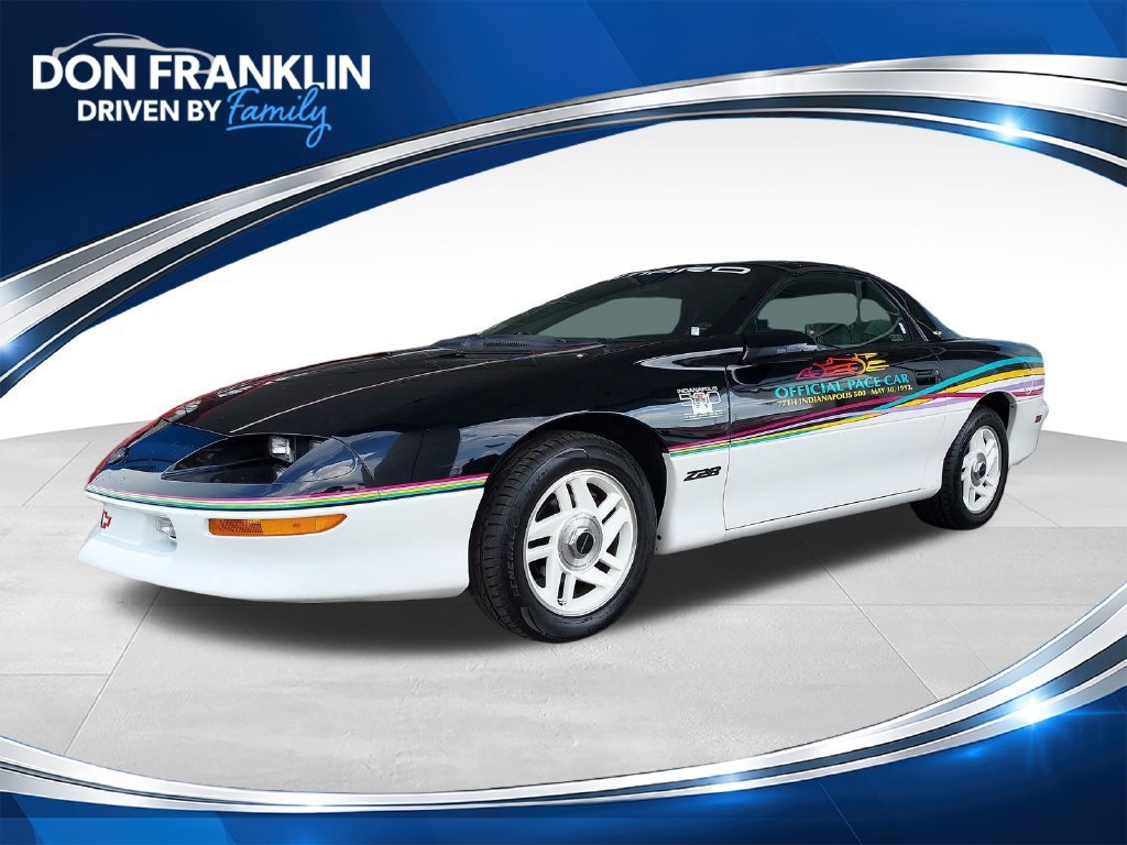 Used 1993 Black Chevrolet Z28 image 1