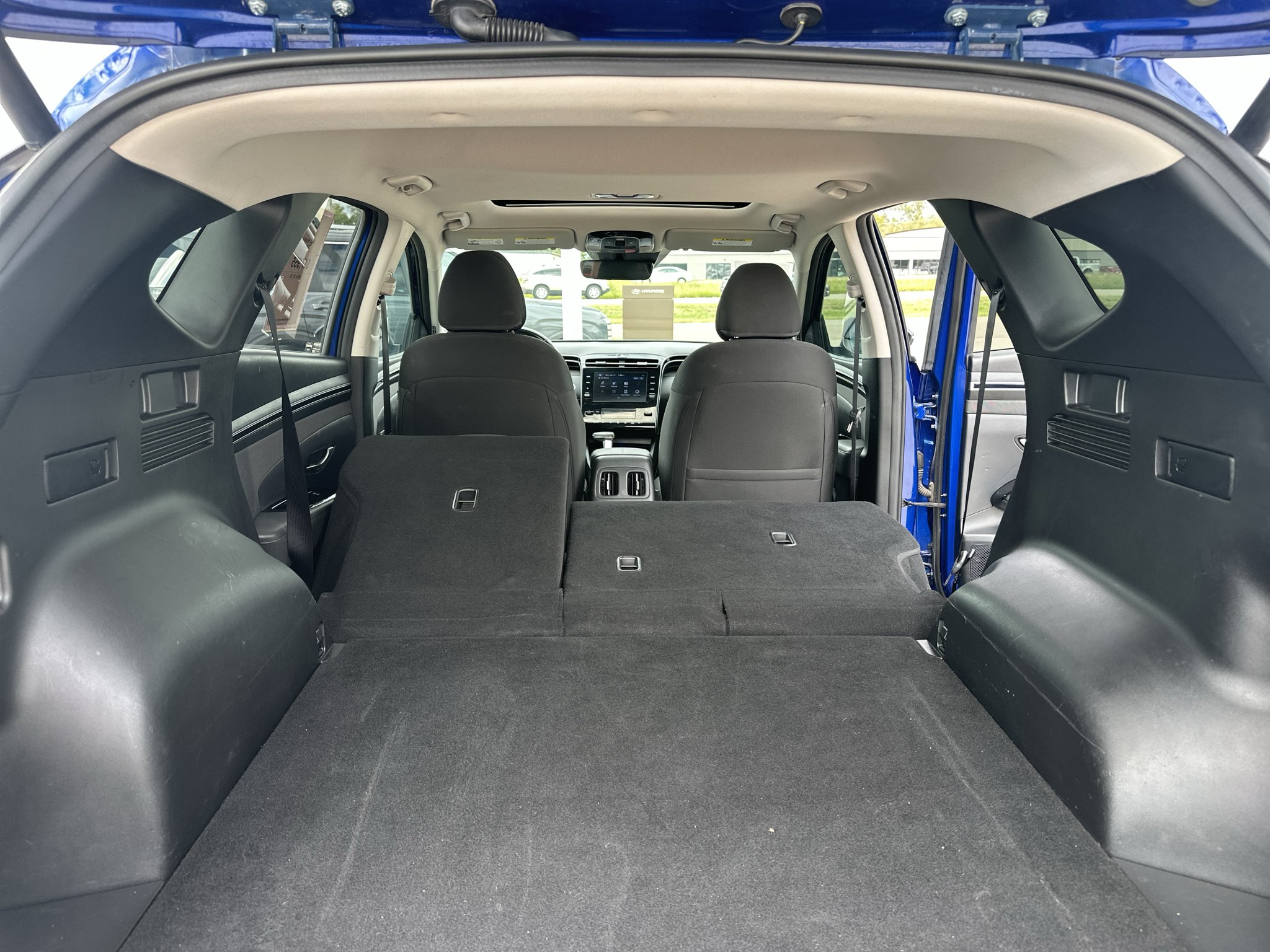 Used 2022 Intense Blue Hyundai SEL image 36