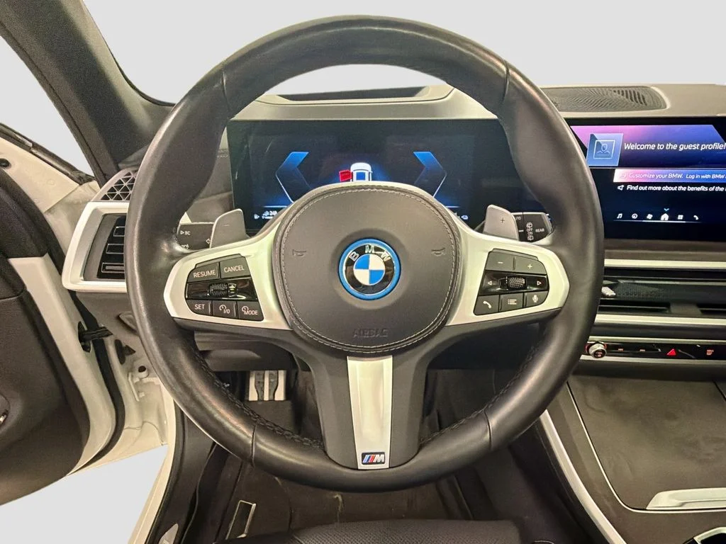 Used 2024 Alpine White BMW xDrive50e image 12