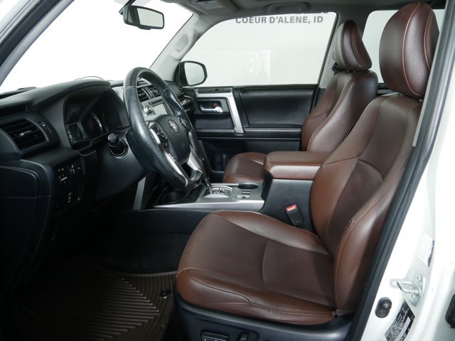 Used 2014 Blizzard Pearl Toyota Limited image 9