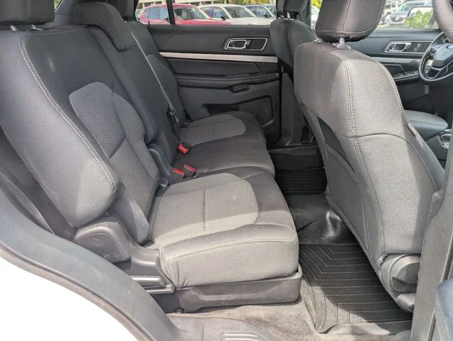 Used 2018 White Ford XLT image 23