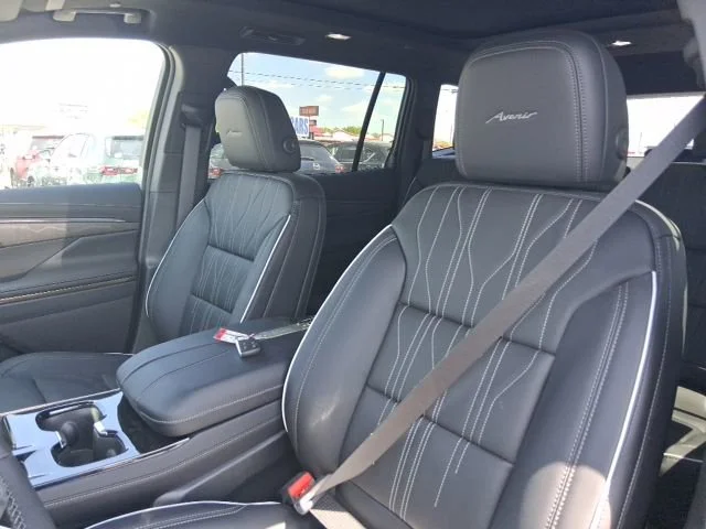 2026 Buick Enclave Avenir - Photo 13