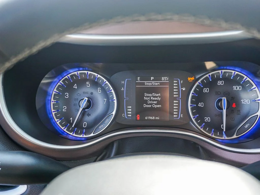 Used 2024 Black Chrysler LX image 22