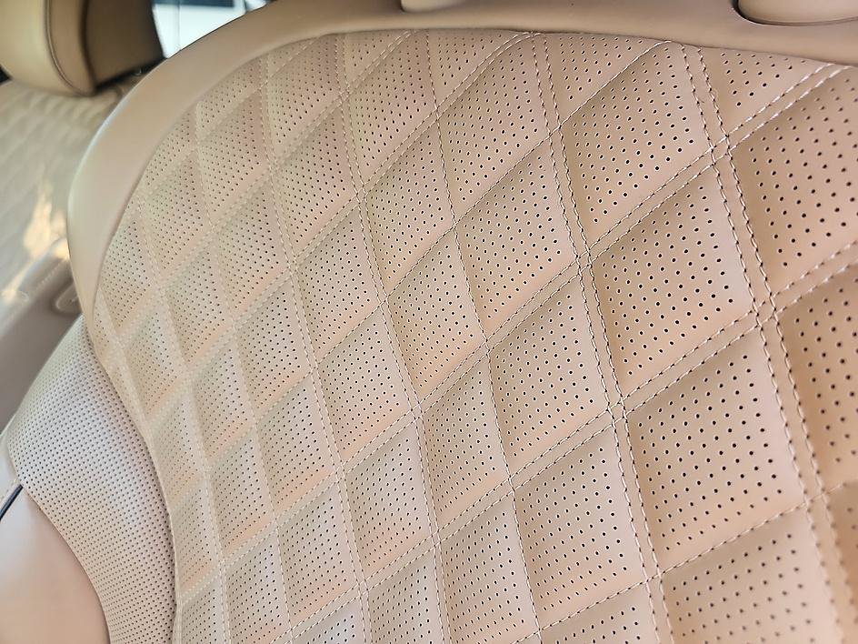 Used 2024 Matterhorn White Genesis 3.5T Prestige Matte image 18