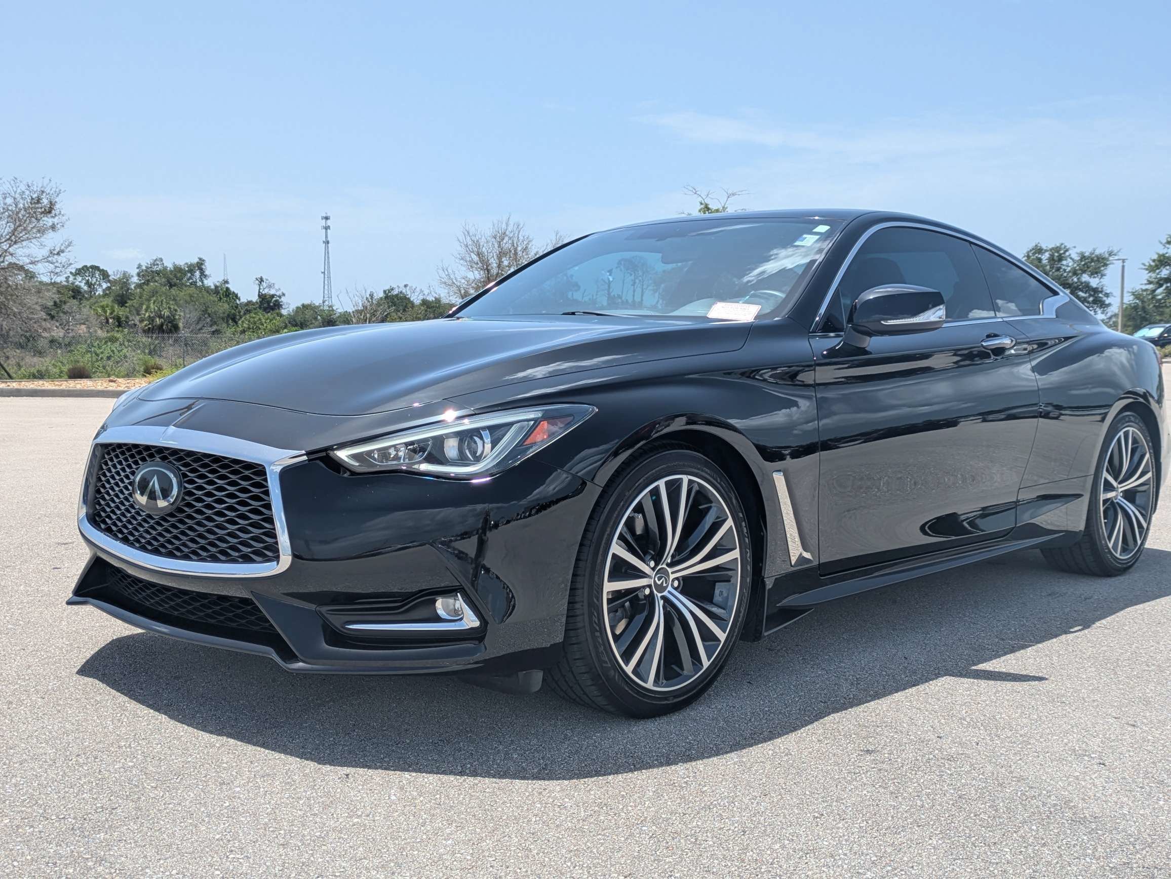 Used 2022 Black Obsidian INFINITI PURE image 9