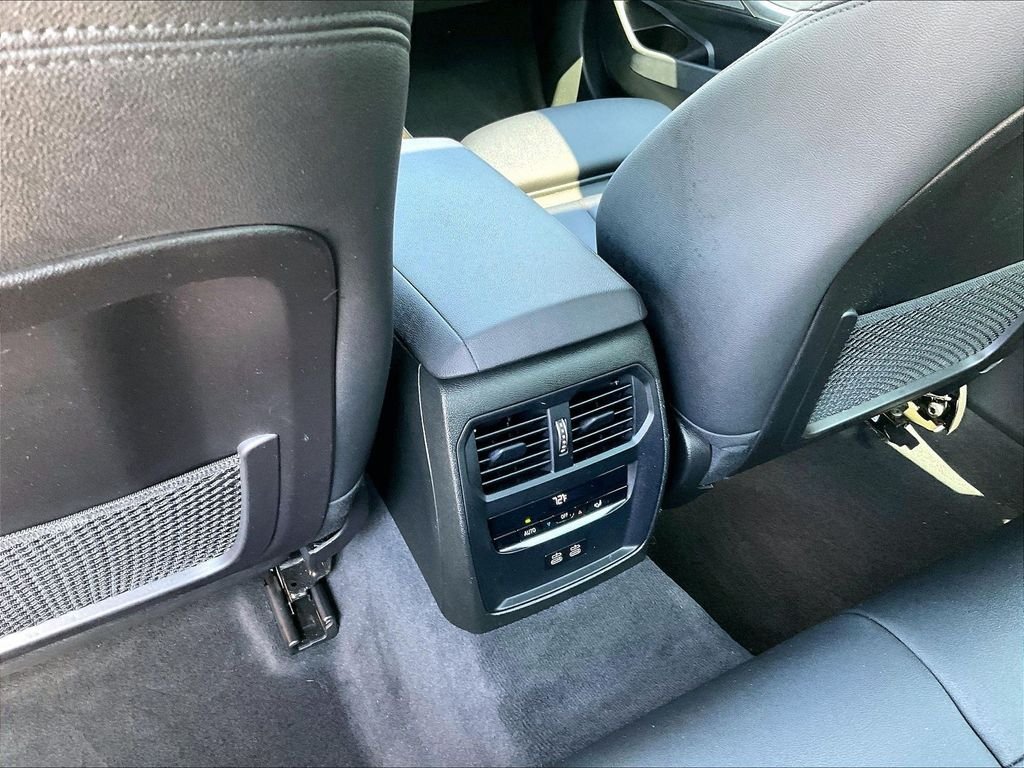 Used 2021 Gray BMW 330i xDrive image 28