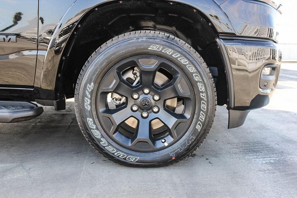 New 2026 Diamond Black Crystal Pearlcoat Ram Big Horn/Lone Star image 11