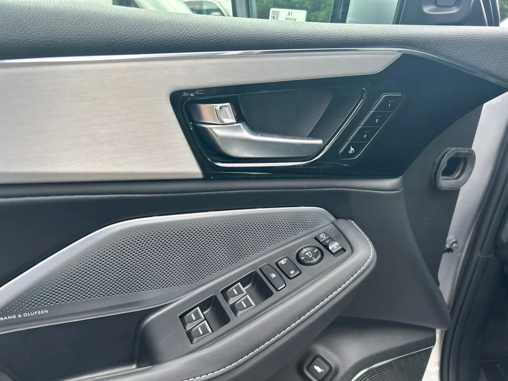 New 2026 Solar Silver Metallic Acura Technology Package image 15
