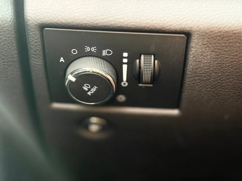 Used 2019 White Jeep Laredo E 4x4 image 41