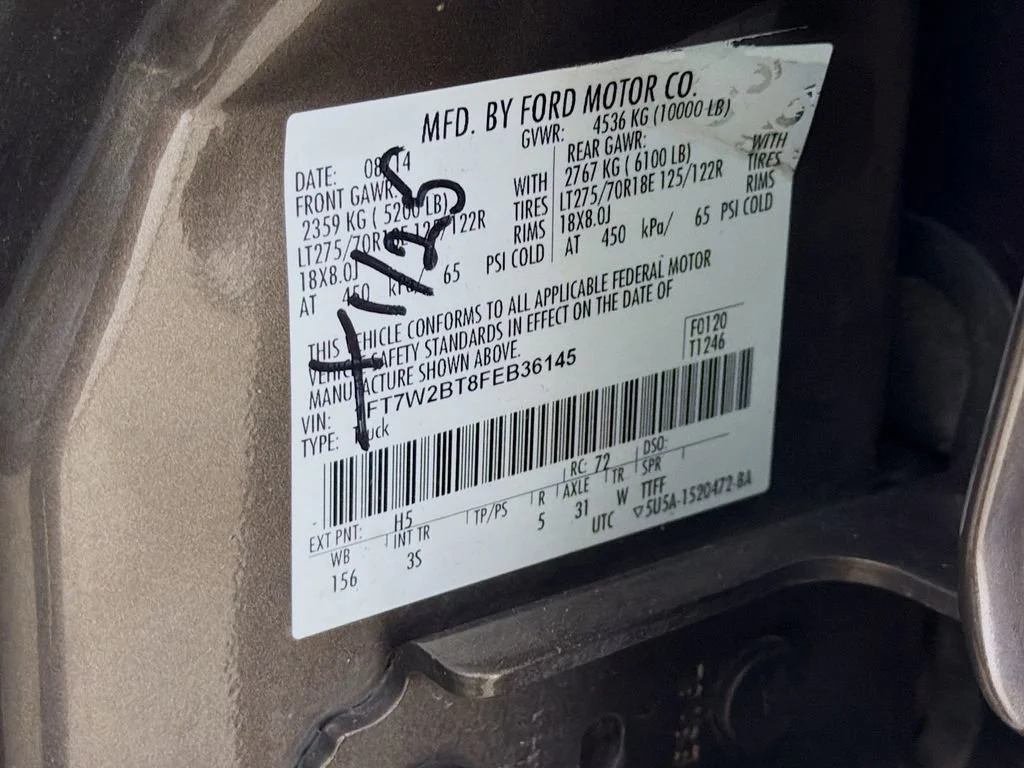 Used 2015  Ford Lariat image 27
