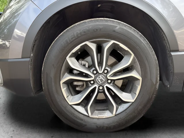 Used 2022 Silver Honda EX image 24